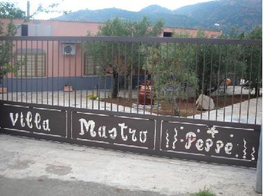 Maison de vacances /en/au Soverato (Catanzaro)ou appartement ou maison de vacances