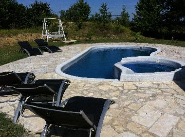 Maison de vacances /en/au Beraut (Gers)ou appartement ou maison de vacances