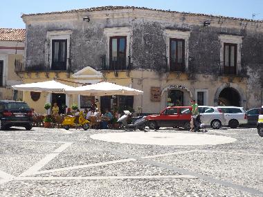 Appartement de vacances /en/au Gioiosa Ionica (Reggio di Calabria)ou appartement ou maison de vacances