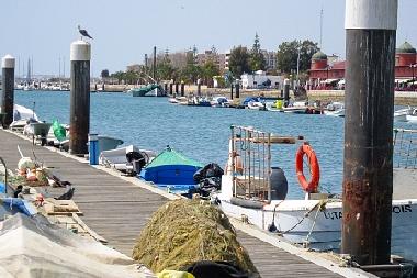 Appartement de vacances �/en/au Olh�o (Algarve)ou appartement ou maison de vacances