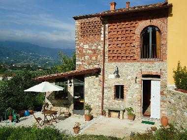 Maison de vacances /en/au San Quirico di Moriano (Lucca)ou appartement ou maison de vacances