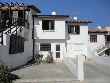 Maison de vacances �/en/au chlorakas (Paphos)ou appartement ou maison de vacances