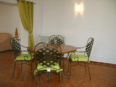 Maison de vacances �/en/au MAZAN (Vaucluse)ou appartement ou maison de vacances