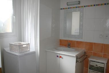 Maison de vacances /en/au PLOUNEOUR TREZ (Finistre)ou appartement ou maison de vacances