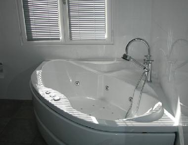 Villa �/en/au Theoule (Alpes-Maritimes)ou appartement ou maison de vacances