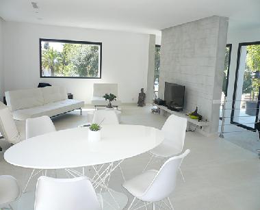 Villa /en/au Cannes (Alpes-Maritimes)ou appartement ou maison de vacances