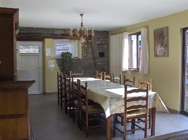 Maison de vacances /en/au Paliseul (Wallonia)ou appartement ou maison de vacances