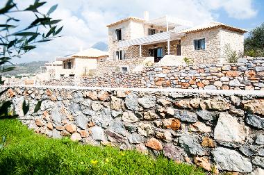 Villa �/en/au Mani (Messinia)ou appartement ou maison de vacances