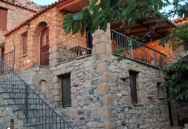Maison de vacances �/en/au Berga (Messinia)ou appartement ou maison de vacances
