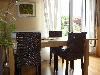Appartement de vacances /en/au POISSY (Yvelines)ou appartement ou maison de vacances