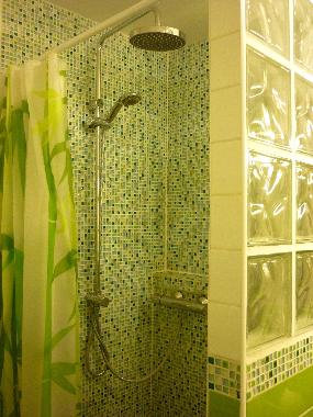 Appartement de vacances /en/au POISSY (Yvelines)ou appartement ou maison de vacances