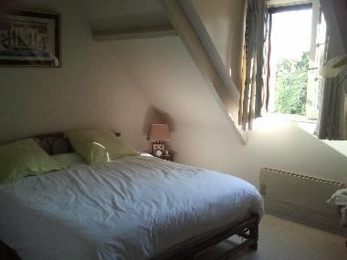 Appartement de vacances �/en/au colombes (Hauts-de-Seine)ou appartement ou maison de vacances