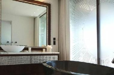 Villa �/en/au Antibes (Alpes-Maritimes)ou appartement ou maison de vacances