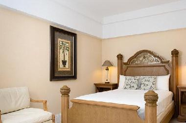 Villa �/en/au Antibes (Alpes-Maritimes)ou appartement ou maison de vacances