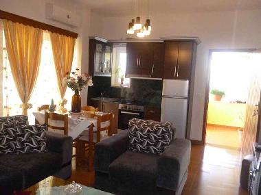 Maison de vacances /en/au KSAMIL (Sarande)ou appartement ou maison de vacances