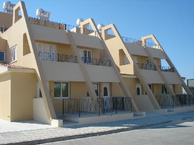 Maison de vacances /en/au Paralimni (Famagusta)ou appartement ou maison de vacances
