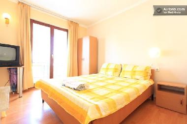 Chambre avec petit d�jeuner �/en/au pestani (Ohrid)ou appartement ou maison de vacances