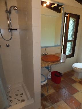 Maison de vacances /en/au Santa Margherita di PULA (Cagliari)ou appartement ou maison de vacances