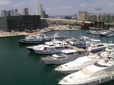 Bateau �/en/au Barcelona (Barcelona)ou appartement ou maison de vacances