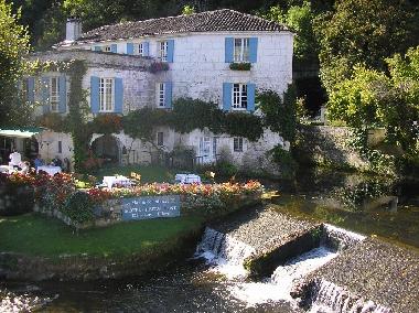 Maison de vacances �/en/au Varaignes (Dordogne)ou appartement ou maison de vacances