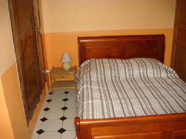 Maison de vacances �/en/au Nazelles-N�gron (Centre)ou appartement ou maison de vacances