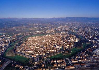 Appartement de vacances �/en/au Lucca (Lucca)ou appartement ou maison de vacances