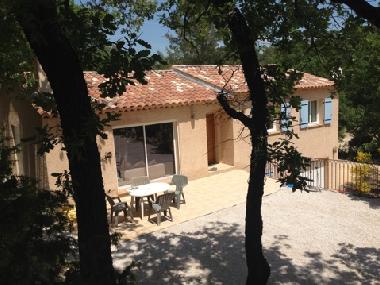 2 GRANDES TERRASSES ET JARDIN