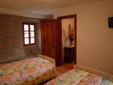 Chambre avec petit djeuner /en/au Krasica, Buje (Istarska)ou appartement ou maison de vacances