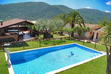 Villa �/en/au Porqueres (Girona)ou appartement ou maison de vacances