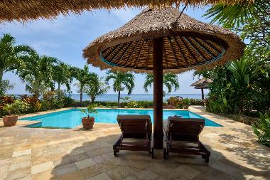 Villa �/en/au Seririt (Bali)ou appartement ou maison de vacances