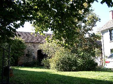 Maison de vacances �/en/au Vesdun (Centre)ou appartement ou maison de vacances