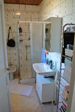 Maison de vacances �/en/au Vesdun (Centre)ou appartement ou maison de vacances