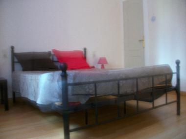 Chambre avec petit d�jeuner �/en/au CARCASSONNE (Aude)ou appartement ou maison de vacances