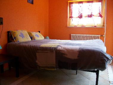 Chambre avec petit d�jeuner �/en/au CARCASSONNE (Aude)ou appartement ou maison de vacances