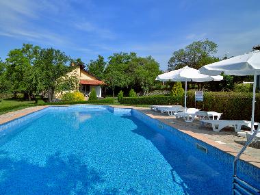 Maison de vacances �/en/au Bryastovets (Burgas)ou appartement ou maison de vacances