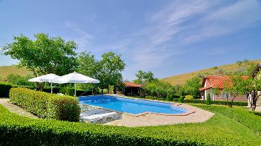 Maison de vacances �/en/au Bryastovets (Burgas)ou appartement ou maison de vacances