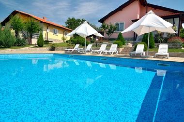 Maison de vacances �/en/au Bryastovets (Burgas)ou appartement ou maison de vacances
