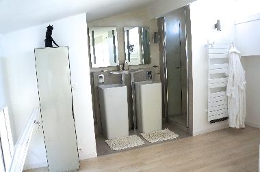 Maison de vacances /en/au Theoule-sur-Mer (Alpes-Maritimes)ou appartement ou maison de vacances