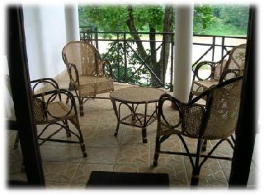 Chambre avec petit djeuner /en/au Lewella (Kandy)ou appartement ou maison de vacances