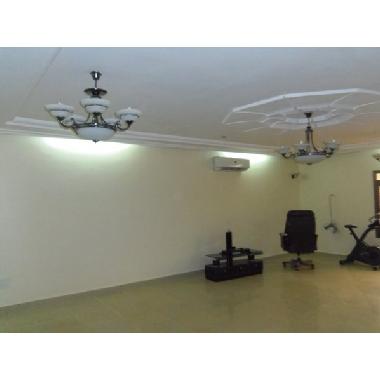 Villa �/en/au lom� (Lome)ou appartement ou maison de vacances