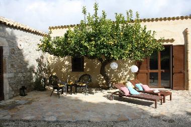 Villa /en/au Buseto palizzolo (Trapani)ou appartement ou maison de vacances