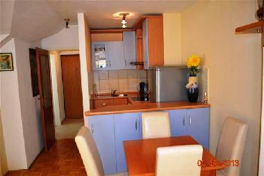 Appartement de vacances �/en/au OmiS (Splitsko-Dalmatinska)ou appartement ou maison de vacances