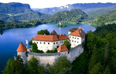 Appartement de vacances �/en/au Bled (Bled)ou appartement ou maison de vacances