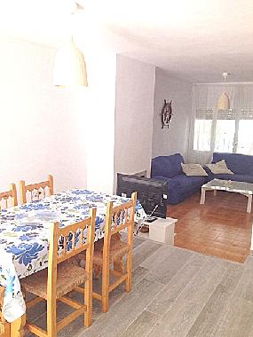 Maison de vacances �/en/au Vilanova i la geltr� (Barcelona)ou appartement ou maison de vacances
