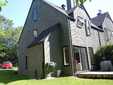 Maison de vacances �/en/au piedmont (Quebec)ou appartement ou maison de vacances