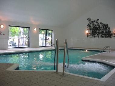 Maison de vacances �/en/au piedmont (Quebec)ou appartement ou maison de vacances