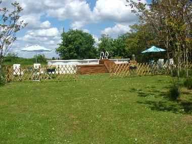 Maison de vacances /en/au Verteuil-sur-Charente (Charente)ou appartement ou maison de vacances