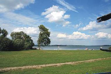 Maison de vacances /en/au Dahmen (Mecklenburgische Seenplatte)ou appartement ou maison de vacances