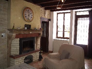 Maison de vacances �/en/au SENNEVOY LE BAS (Yonne)ou appartement ou maison de vacances