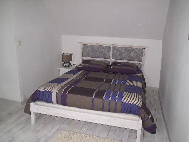 Maison de vacances �/en/au SENNEVOY LE BAS (Yonne)ou appartement ou maison de vacances